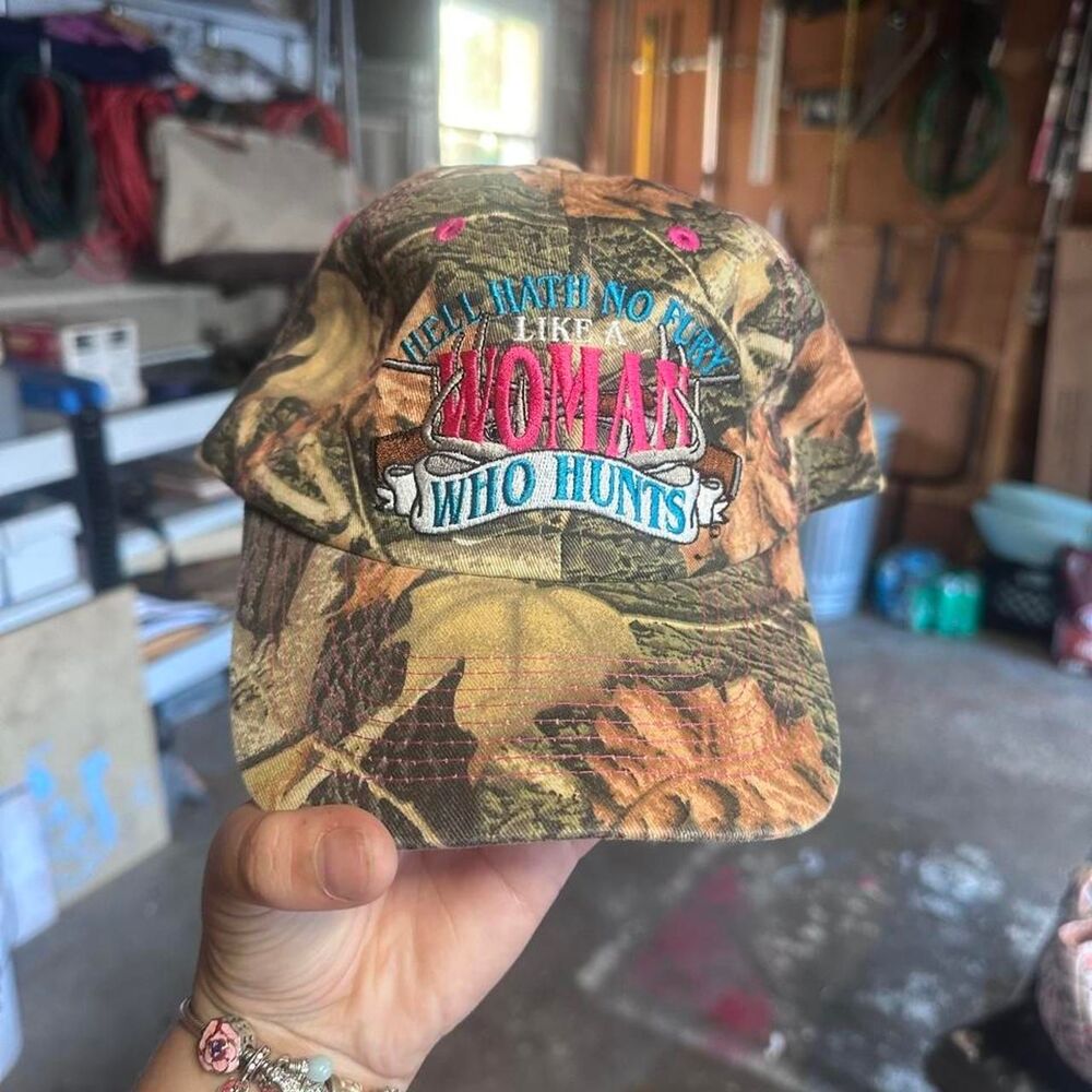 WOMAN WHO HUNTS Hat